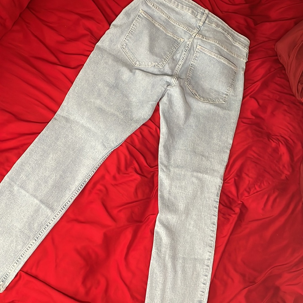 Blue Jeans - Picture 2 of 2